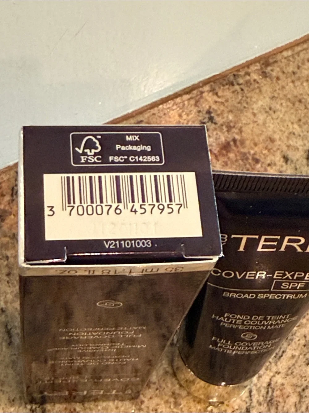 By Terry Cover-Expert Full Coverage Foundation — Cream Beige